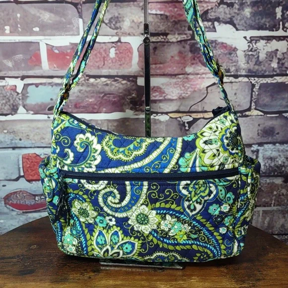 Vera Bradley "Rhythm & Blues Quilted Shoulder/ Crossbody Bag - Picture 5 of 11